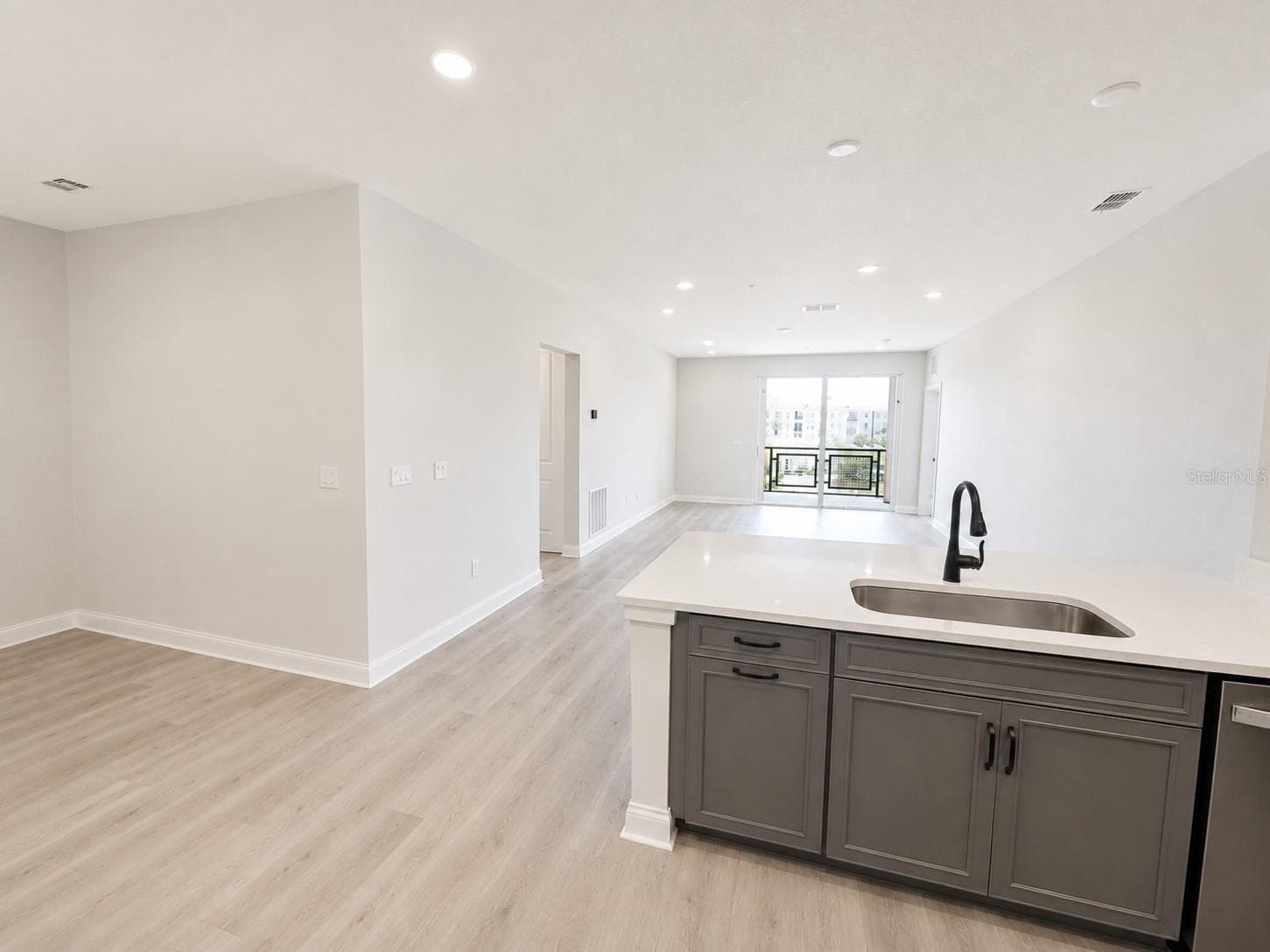 Condominium at 7545 LAUREATE BLVD #7301, ORLANDO, photo 7 of 30