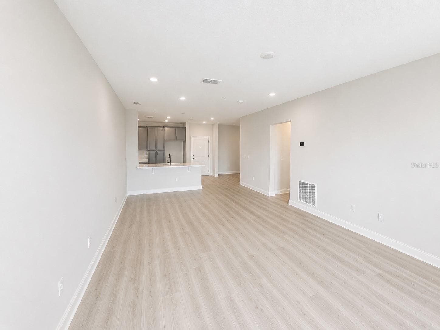 Condominium at 7545 LAUREATE BLVD #7301, ORLANDO, photo 11 of 30