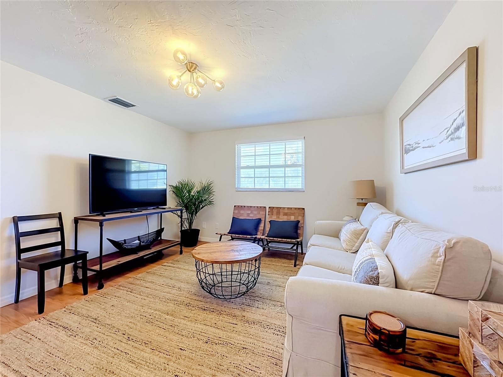 Half Duplex at 202 PEACOCK  UNIT B LN #B, HOLMES BEACH, photo 8 of 63