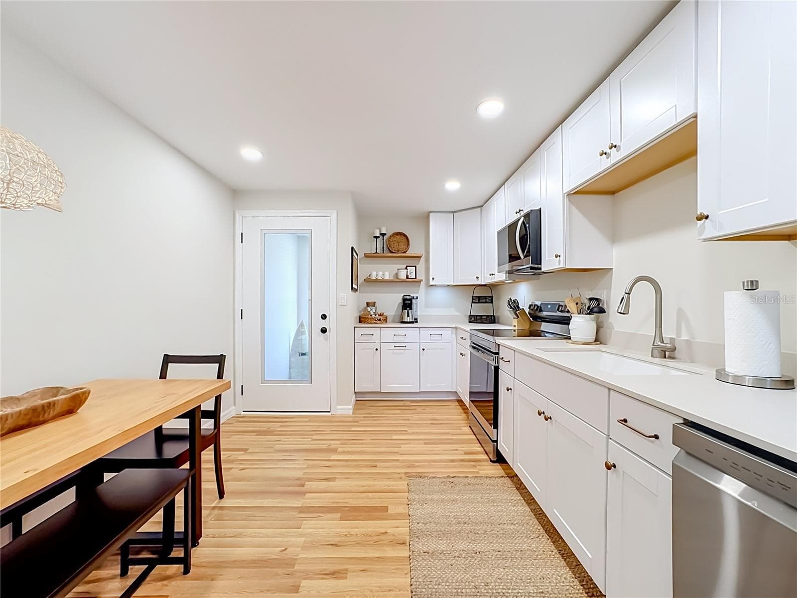 Half Duplex at 202 PEACOCK  UNIT B LN #B, HOLMES BEACH, photo 11 of 63