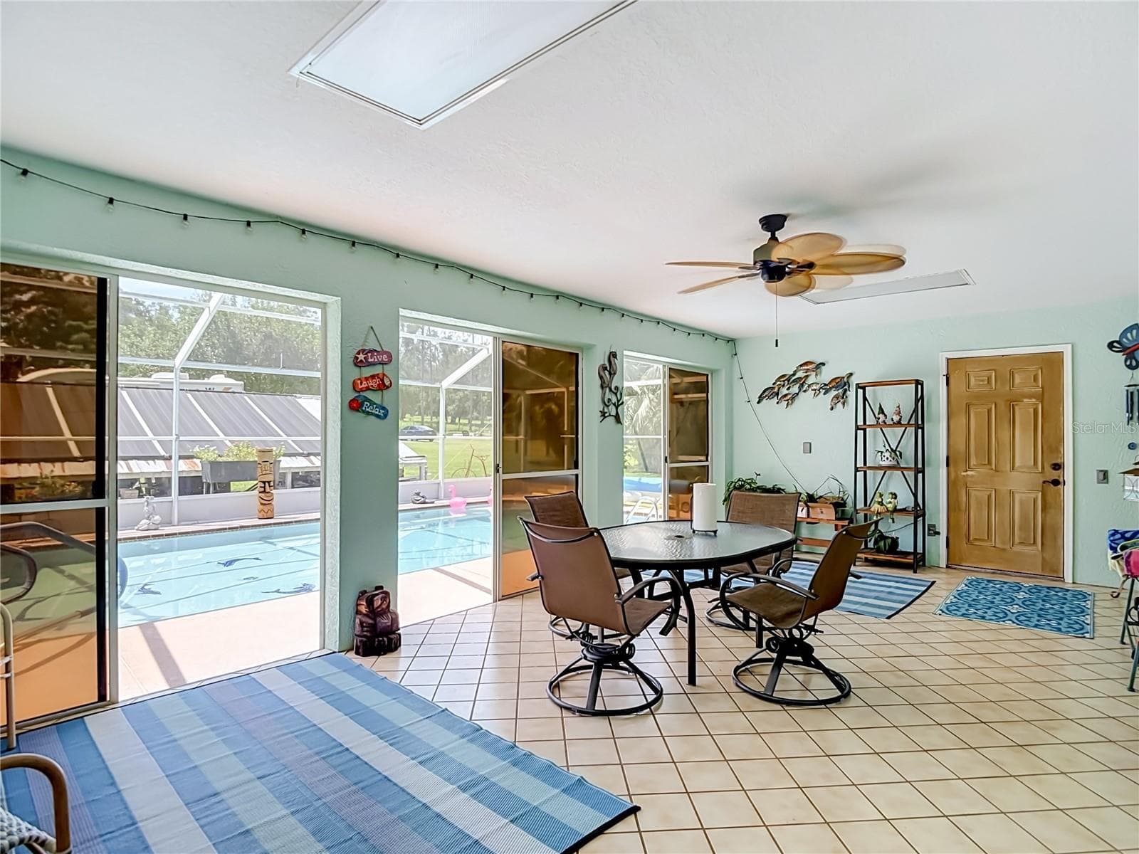Single Family Residence at 40312 SUNBURST DR, DADE CITY, photo 9 of 75