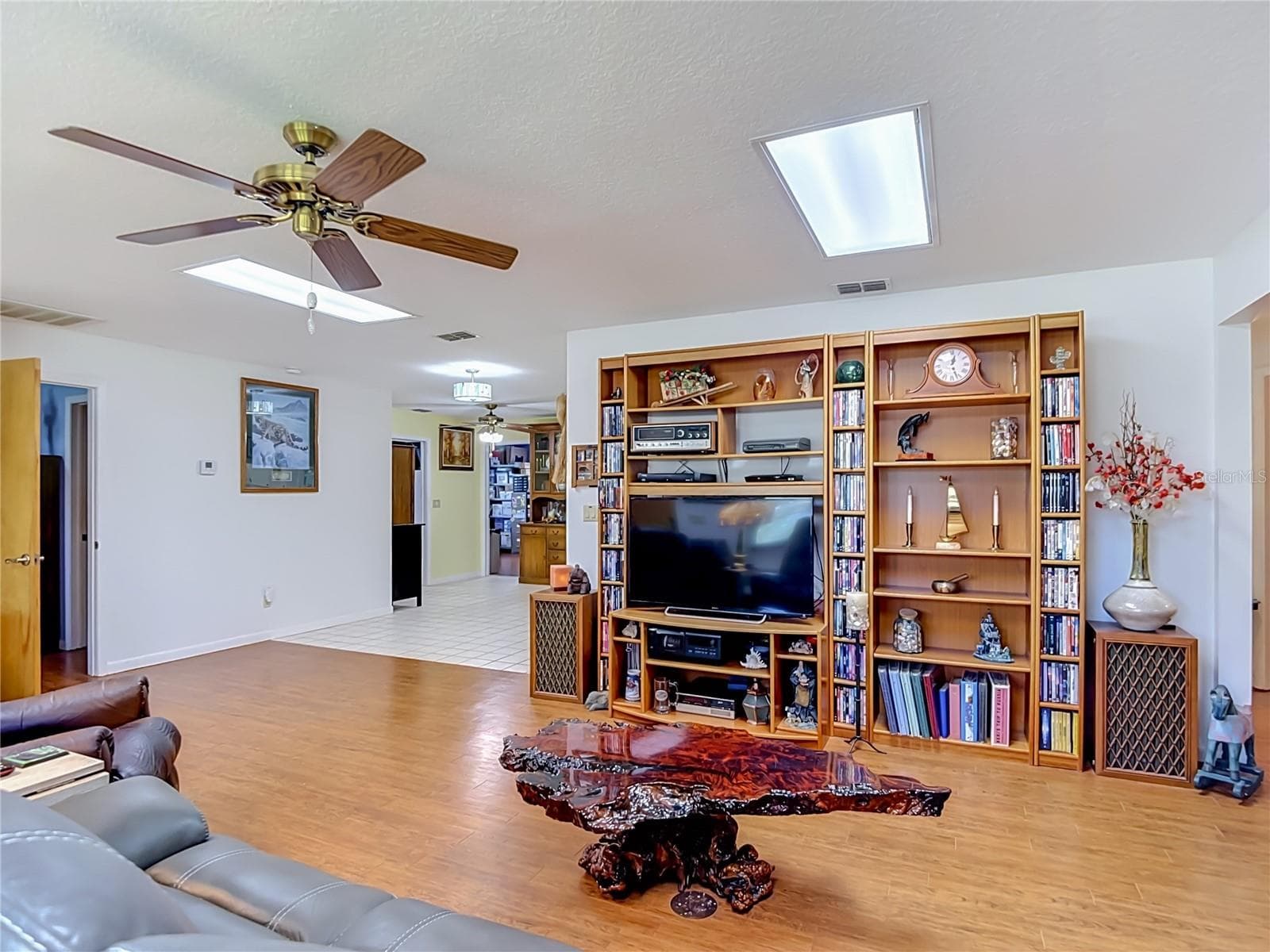 Single Family Residence at 40312 SUNBURST DR, DADE CITY, photo 16 of 75