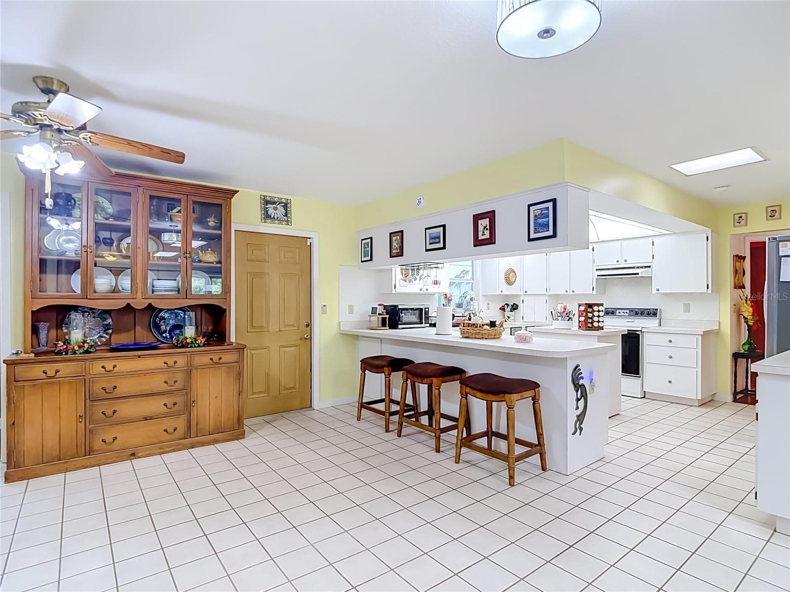 Single Family Residence at 40312 SUNBURST DR, DADE CITY, photo 18 of 75