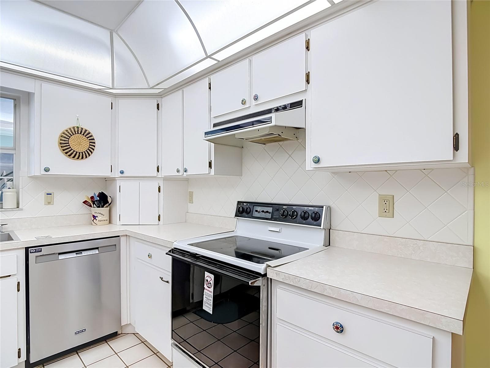 Single Family Residence at 40312 SUNBURST DR, DADE CITY, photo 27 of 75