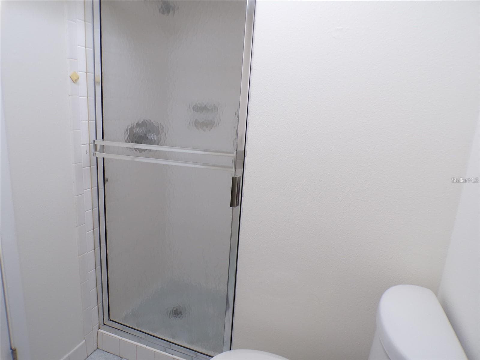 Bath 2 - 649 S TAMIAMI TRL S #304, VENICE