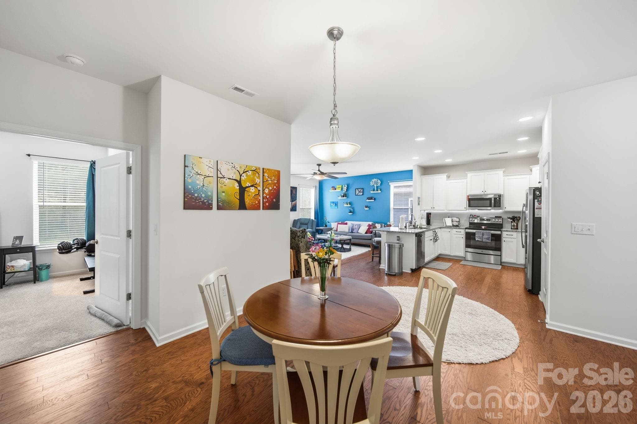Open Concept - 7203 Chrysanthemum Road, Lancaster