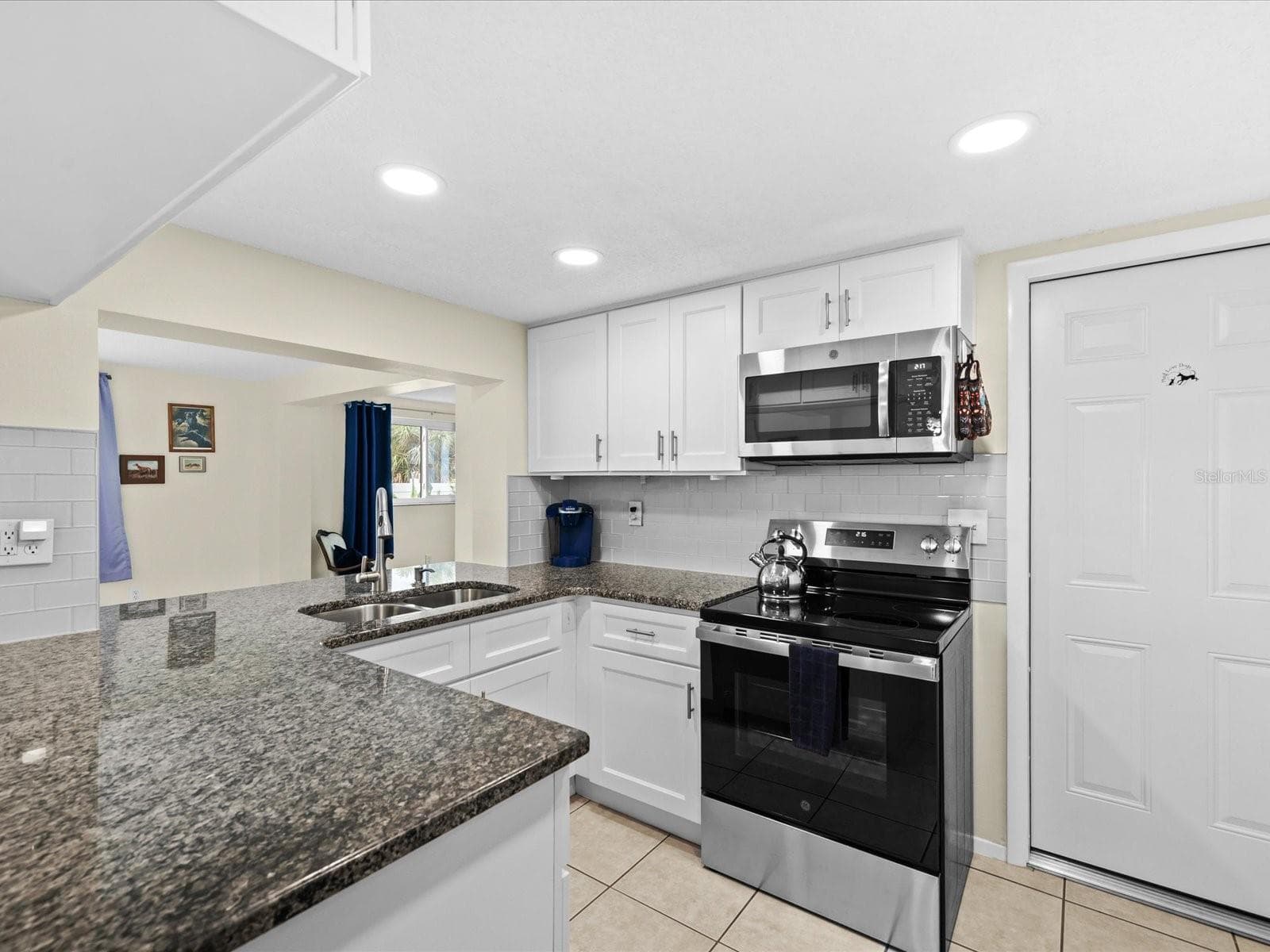 Single Family Residence at 3845 MING TREE DR, NEW PORT RICHEY, photo 13 of 41