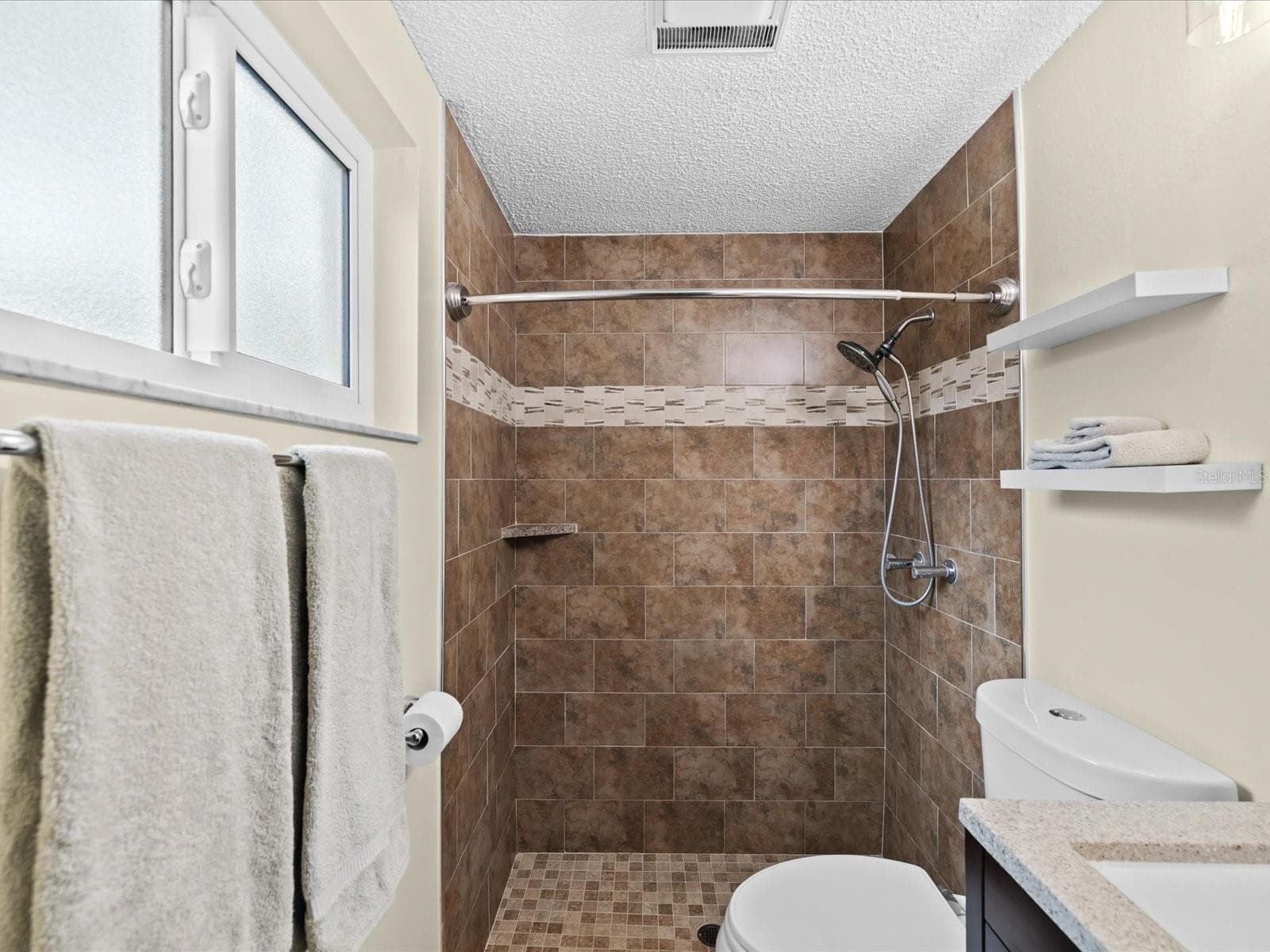 Single Family Residence at 3845 MING TREE DR, NEW PORT RICHEY, photo 22 of 41