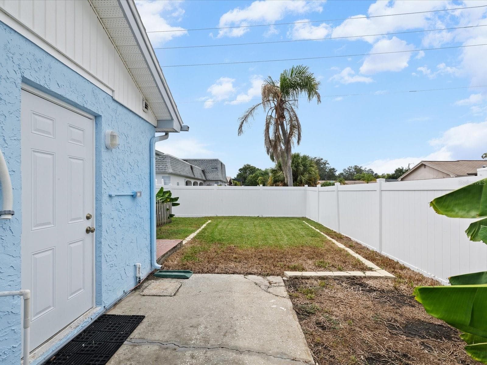 plenty of room for a pool! - 3845 MING TREE DR, NEW PORT RICHEY