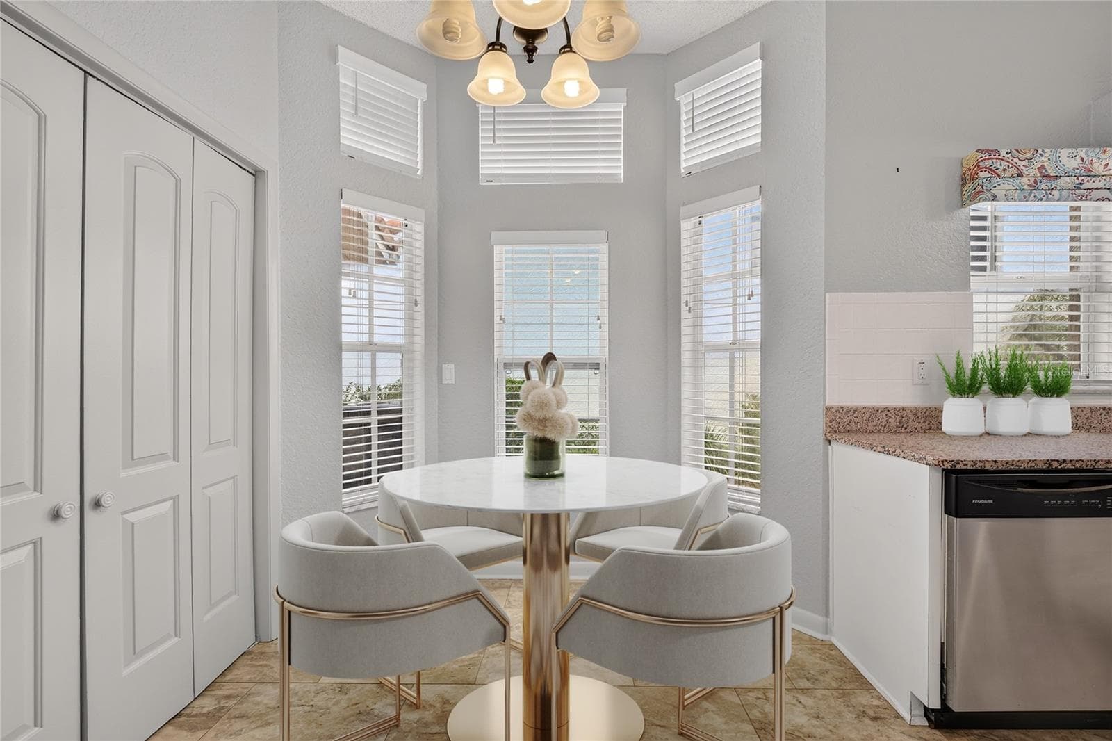 Single Family Residence at 9387 FRENCH QUARTERS CIR, WEEKI WACHEE, photo 13 of 53