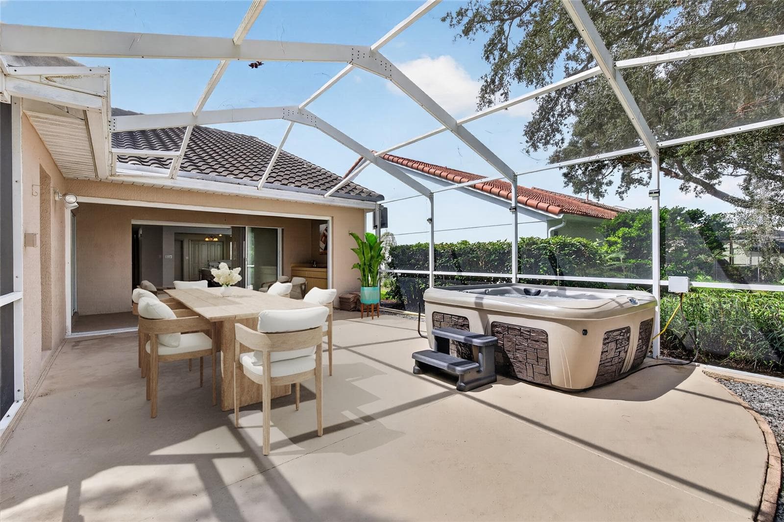 Single Family Residence at 9387 FRENCH QUARTERS CIR, WEEKI WACHEE, photo 22 of 53