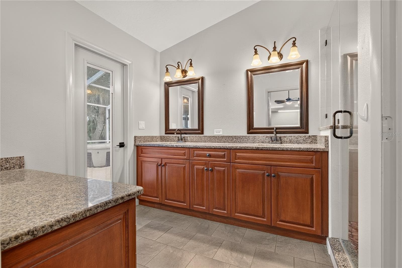 Single Family Residence at 9387 FRENCH QUARTERS CIR, WEEKI WACHEE, photo 27 of 53