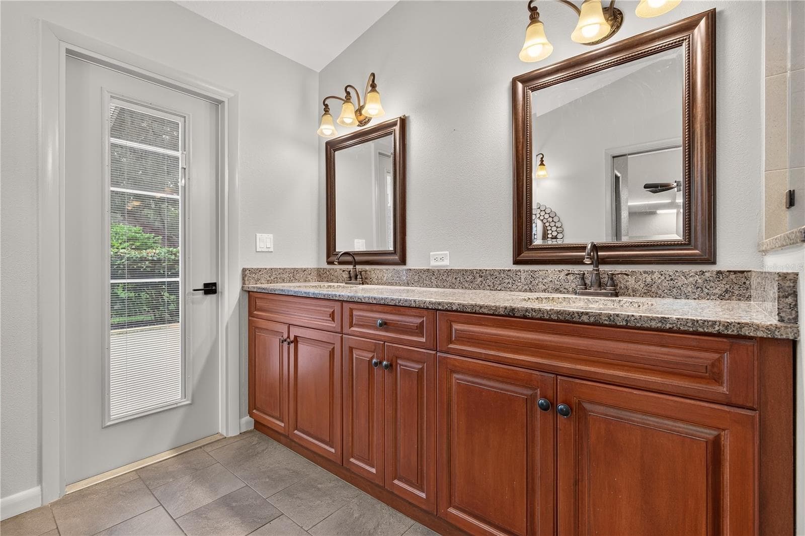 Single Family Residence at 9387 FRENCH QUARTERS CIR, WEEKI WACHEE, photo 30 of 53
