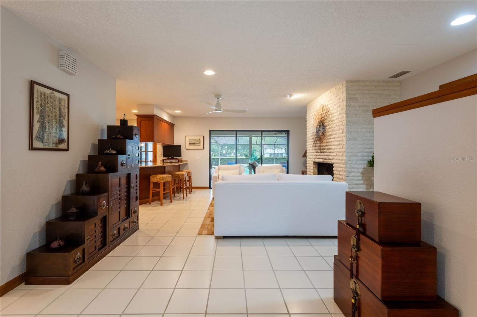 Single Family Residence at 16509 E COURSE DR, TAMPA, photo 11 of 50