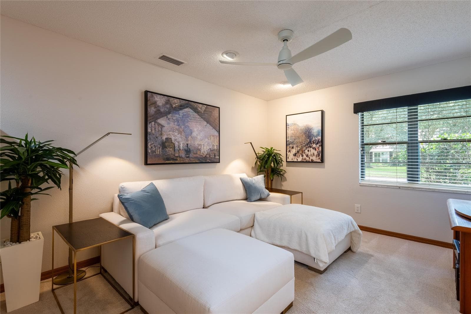 Single Family Residence at 16509 E COURSE DR, TAMPA, photo 13 of 50