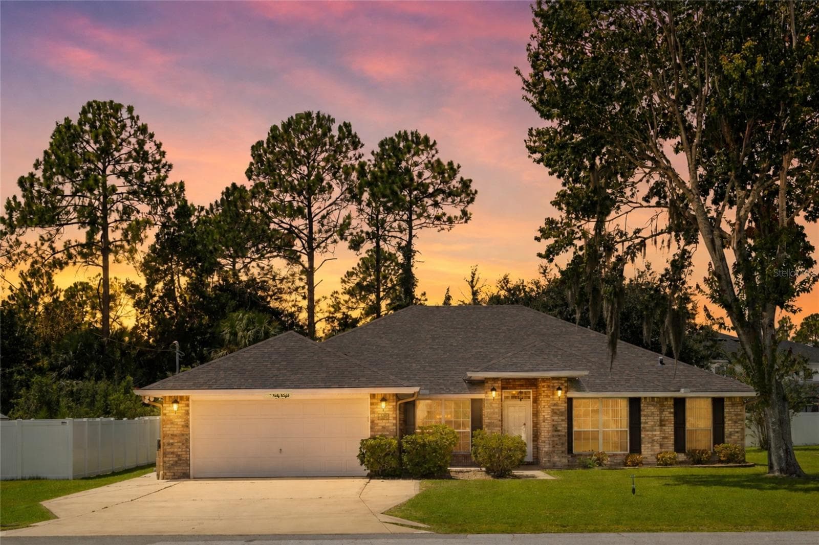 38 PRINCESS ROSE DR