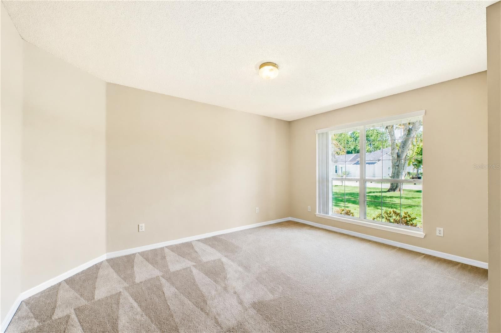 Living Room or Den/Office - 38 PRINCESS ROSE DR, PALM COAST