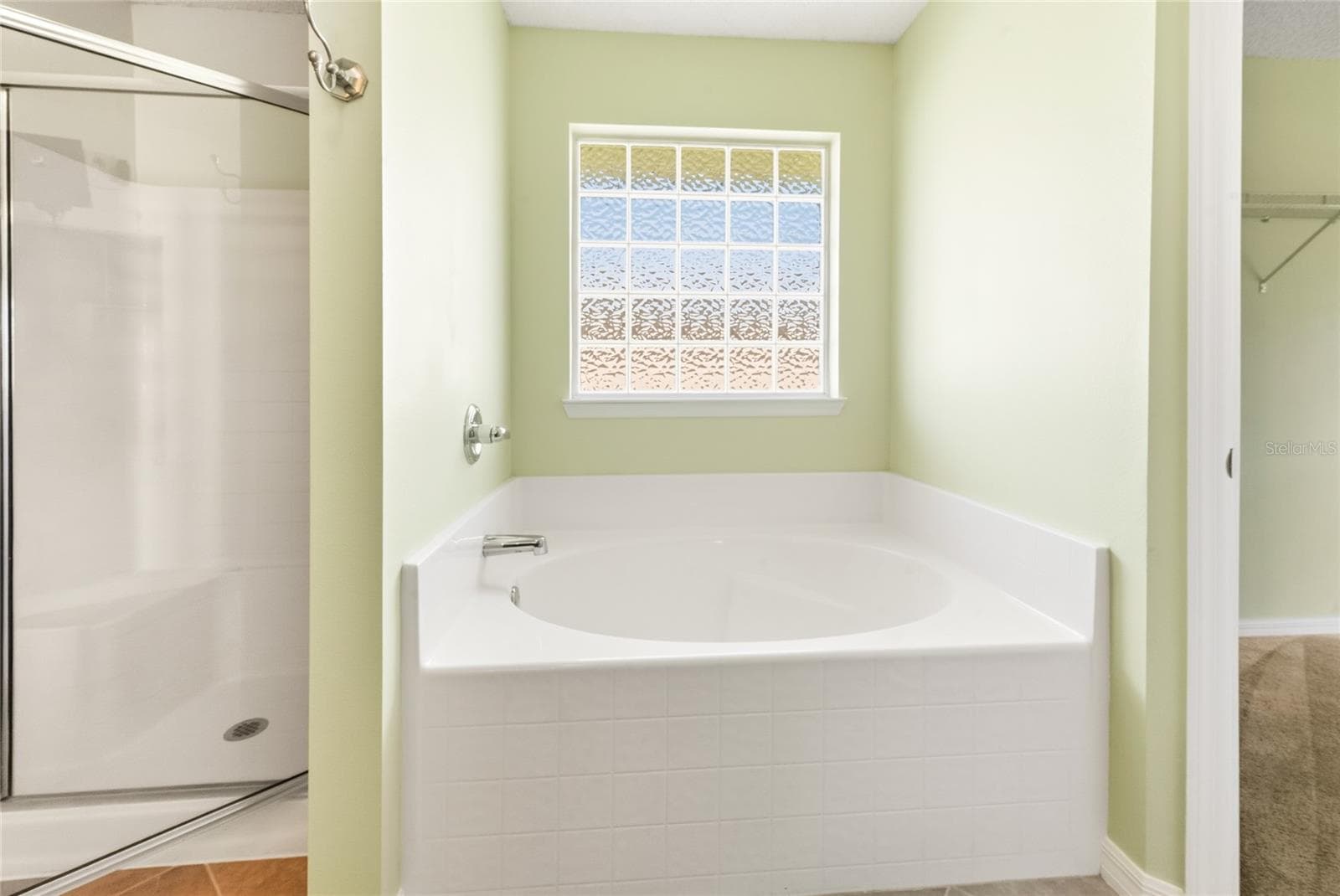 Primary Bathroom Garden Tub and Shower - 38 PRINCESS ROSE DR, PALM COAST