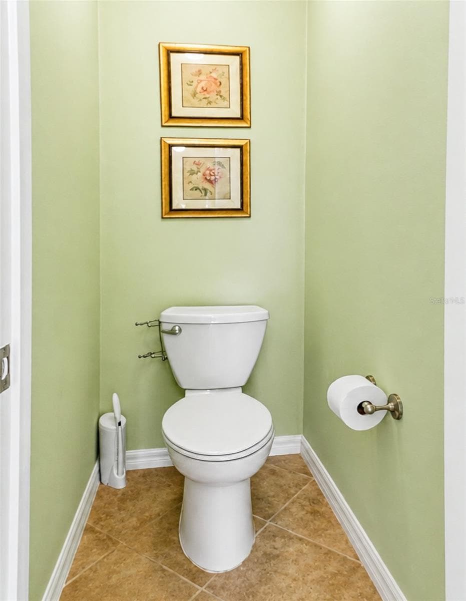 Primary Bathroom Water Closet - 38 PRINCESS ROSE DR, PALM COAST