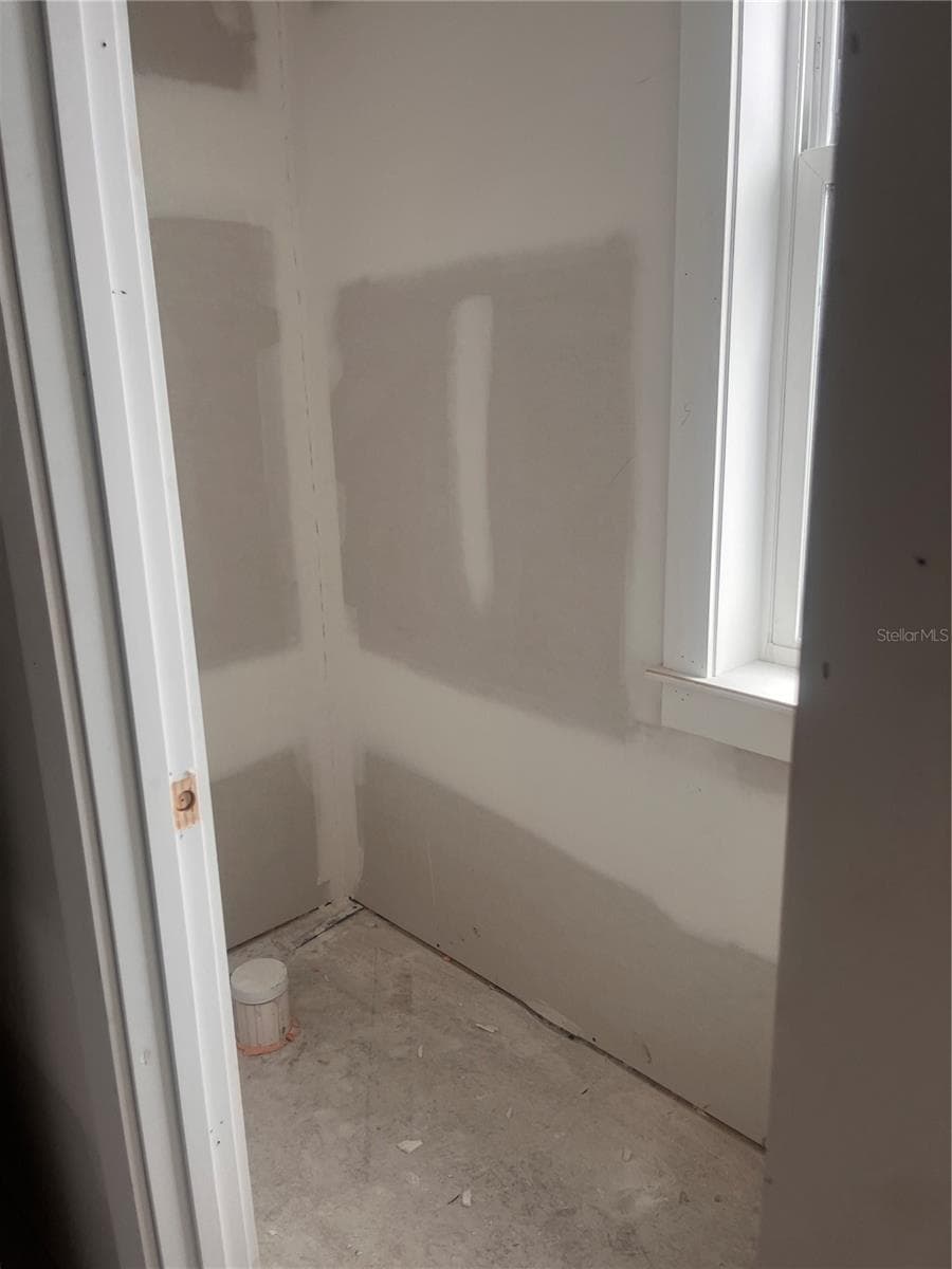Master toilet - 485 11TH AVE N, ST PETERSBURG