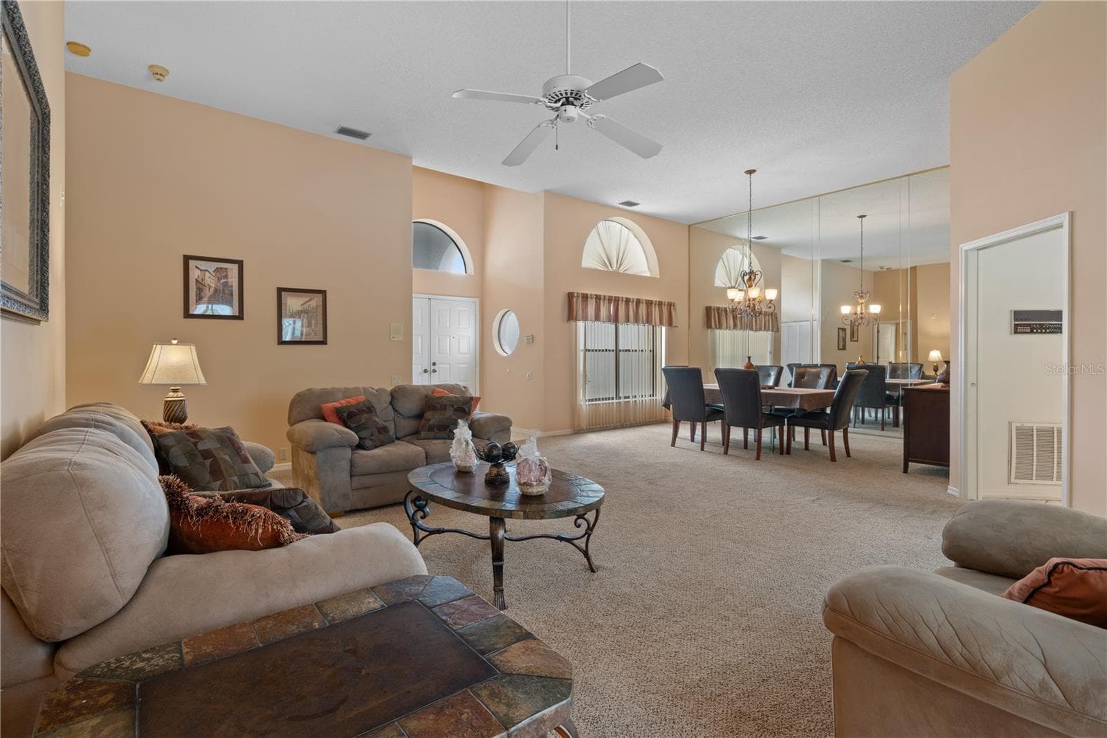 Single Family Residence at 3225 GLENWOOD CIR, HOLIDAY, photo 9 of 60
