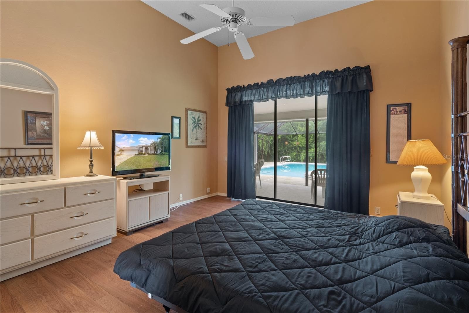 Single Family Residence at 3225 GLENWOOD CIR, HOLIDAY, photo 29 of 60