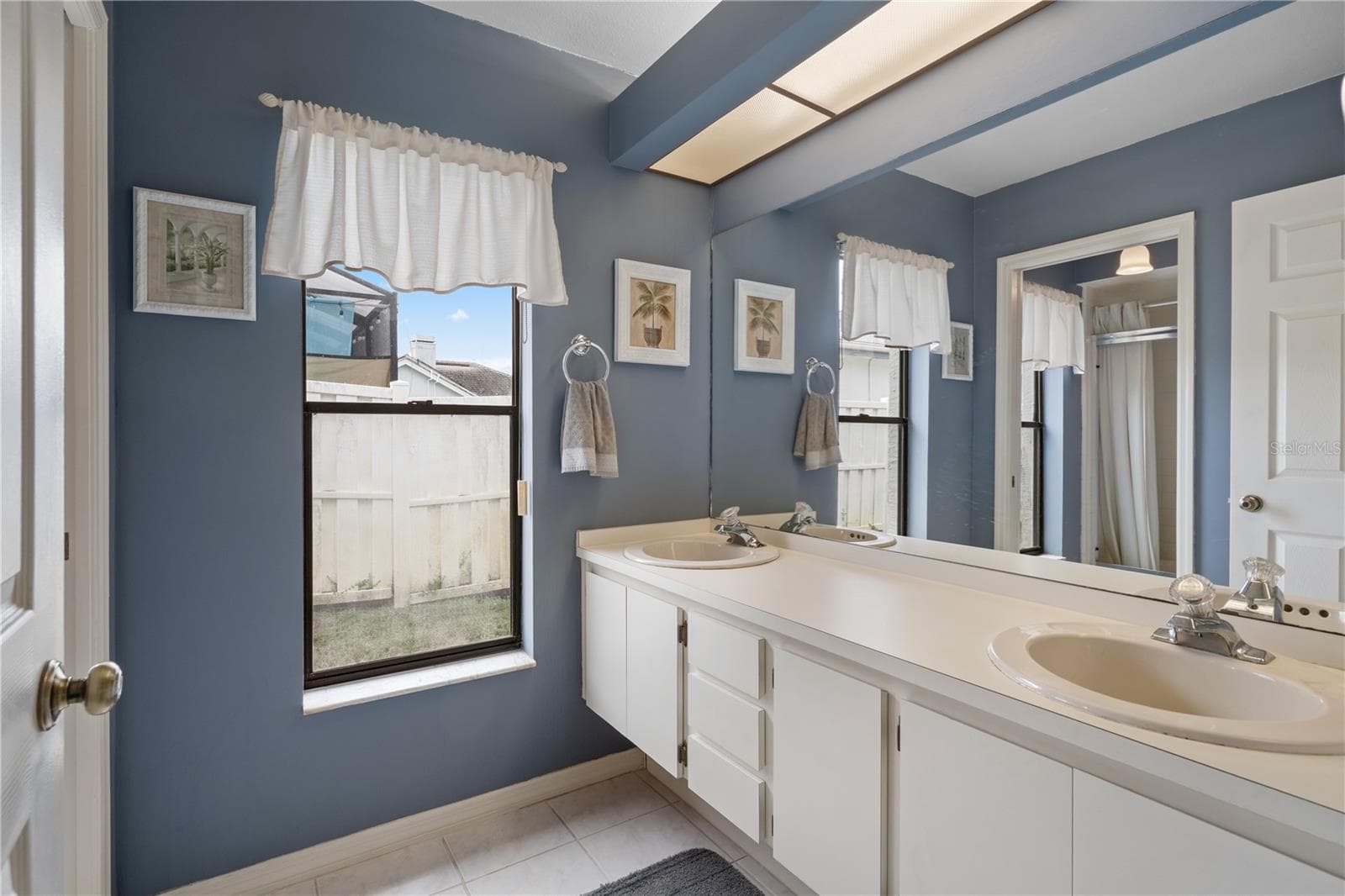 Single Family Residence at 3225 GLENWOOD CIR, HOLIDAY, photo 41 of 60