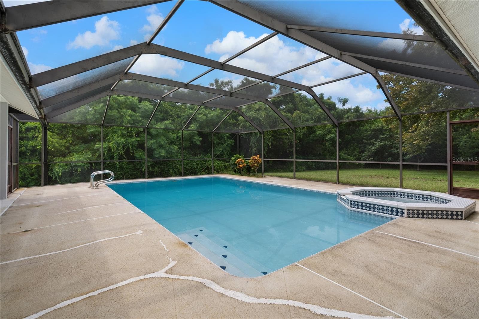 Single Family Residence at 3225 GLENWOOD CIR, HOLIDAY, photo 56 of 60