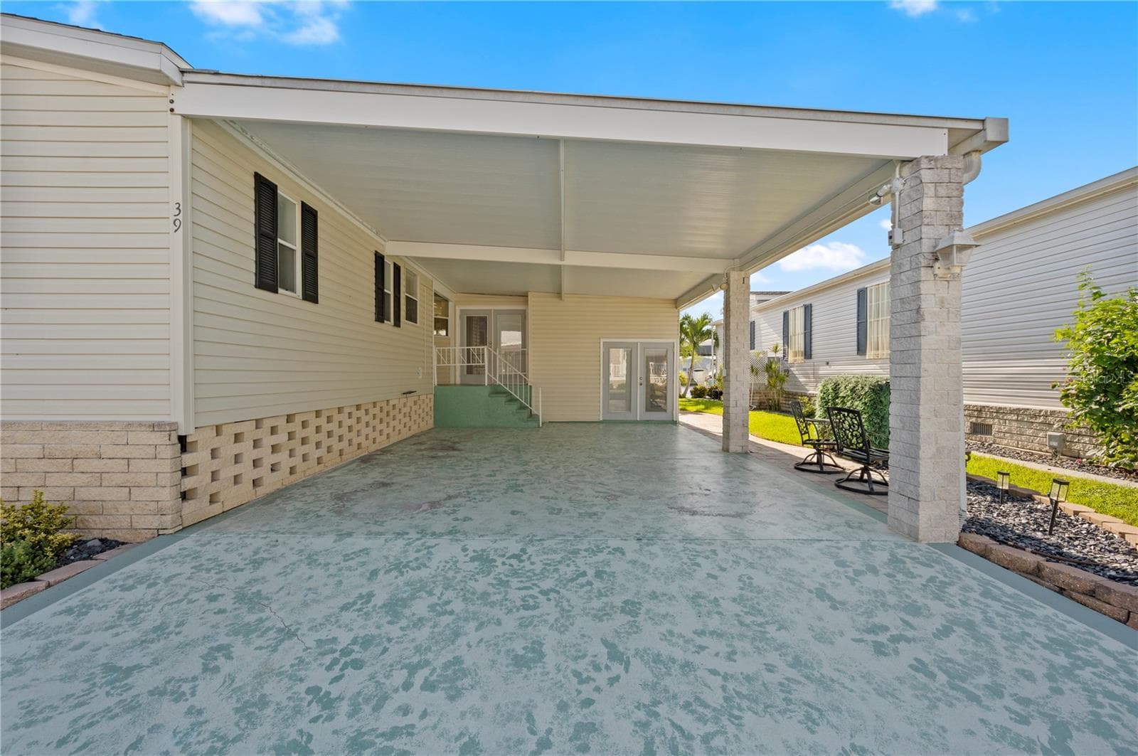 Carport - 39 EMDEN CIR, PUNTA GORDA