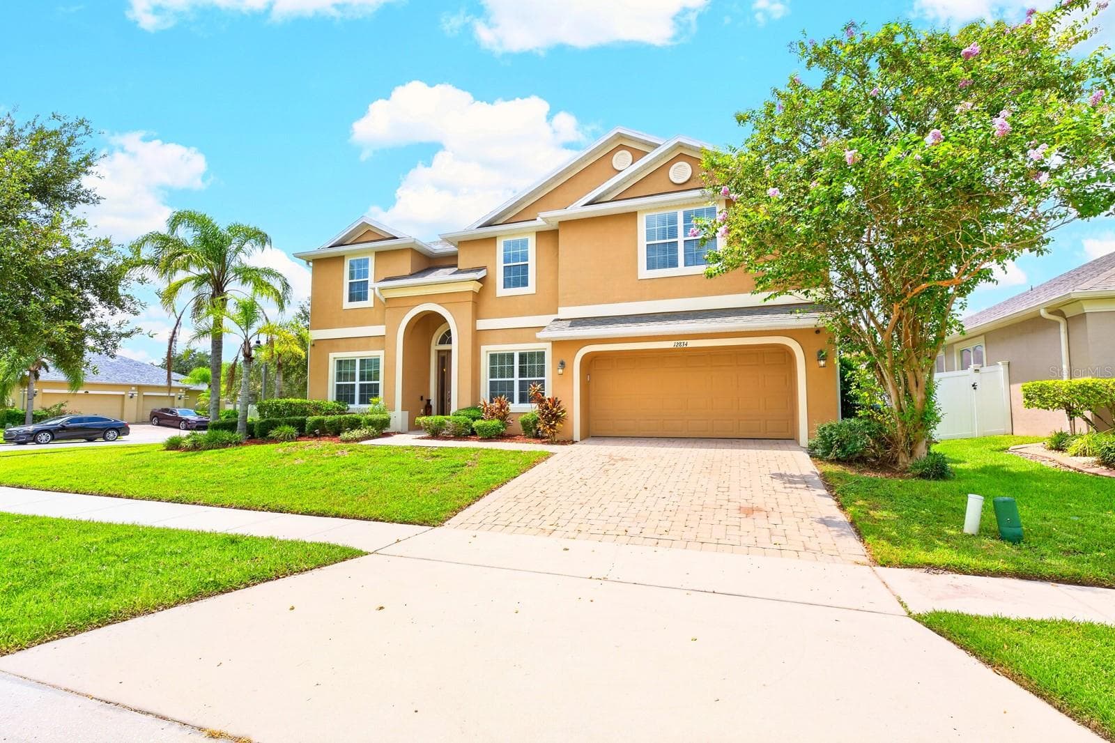 Single Family Residence at 12834 BOGGY VIEW DR, ORLANDO, photo 3 of 55