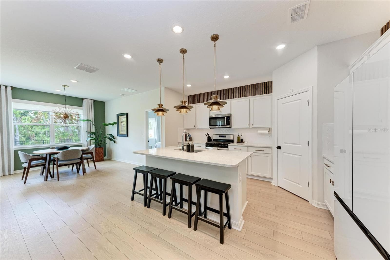 Kitchen - 3129 61ST TER E, ELLENTON