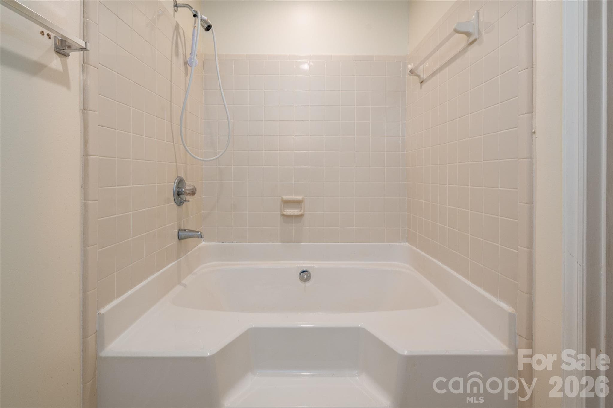 Condominium at 7203 Winery Lane, Charlotte, photo 24 of 38