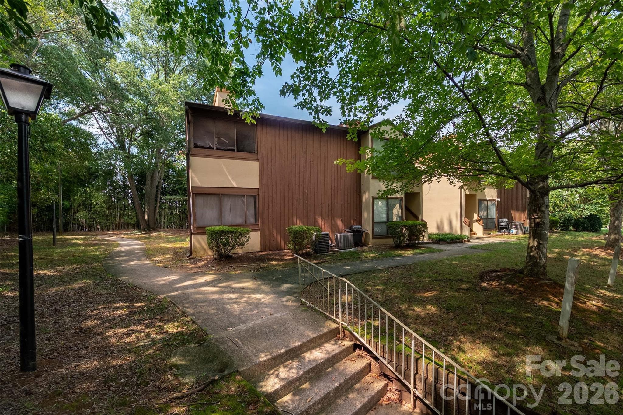 Condominium at 7203 Winery Lane, Charlotte, photo 36 of 38