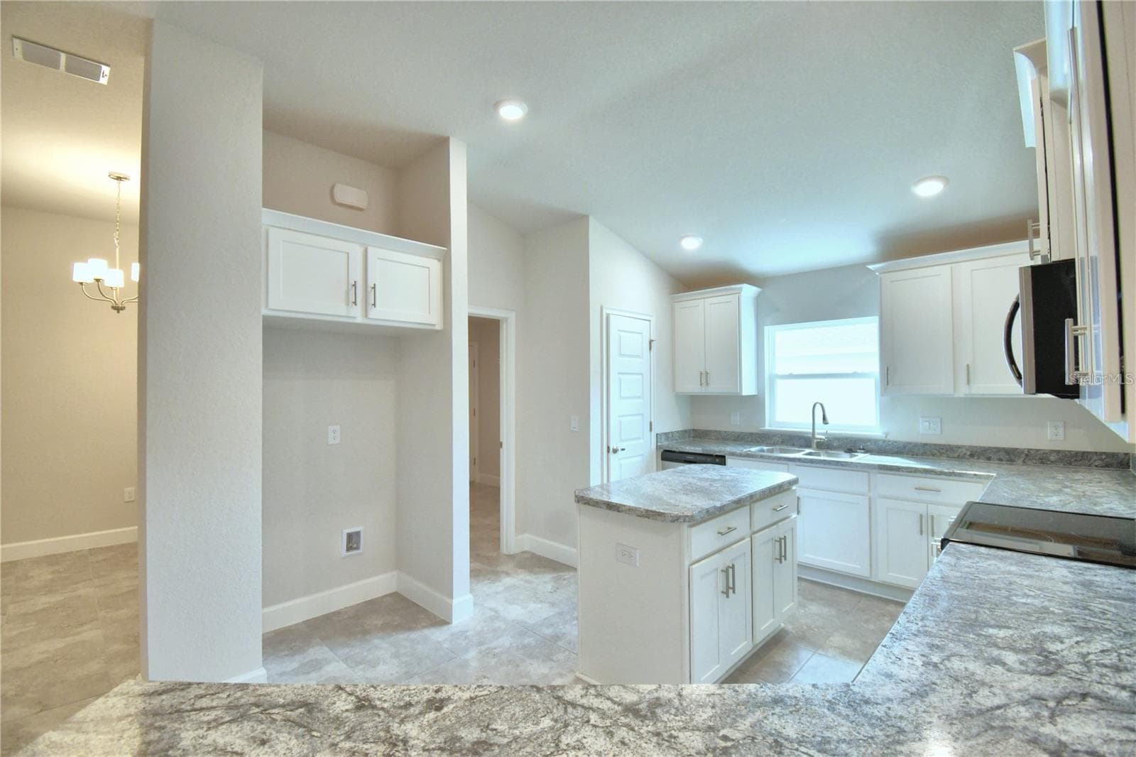 Photos are of a finished 2200 example. Colors and finishes may vary. Not actual home. - 3644 LINDBERGH ST, LAKELAND