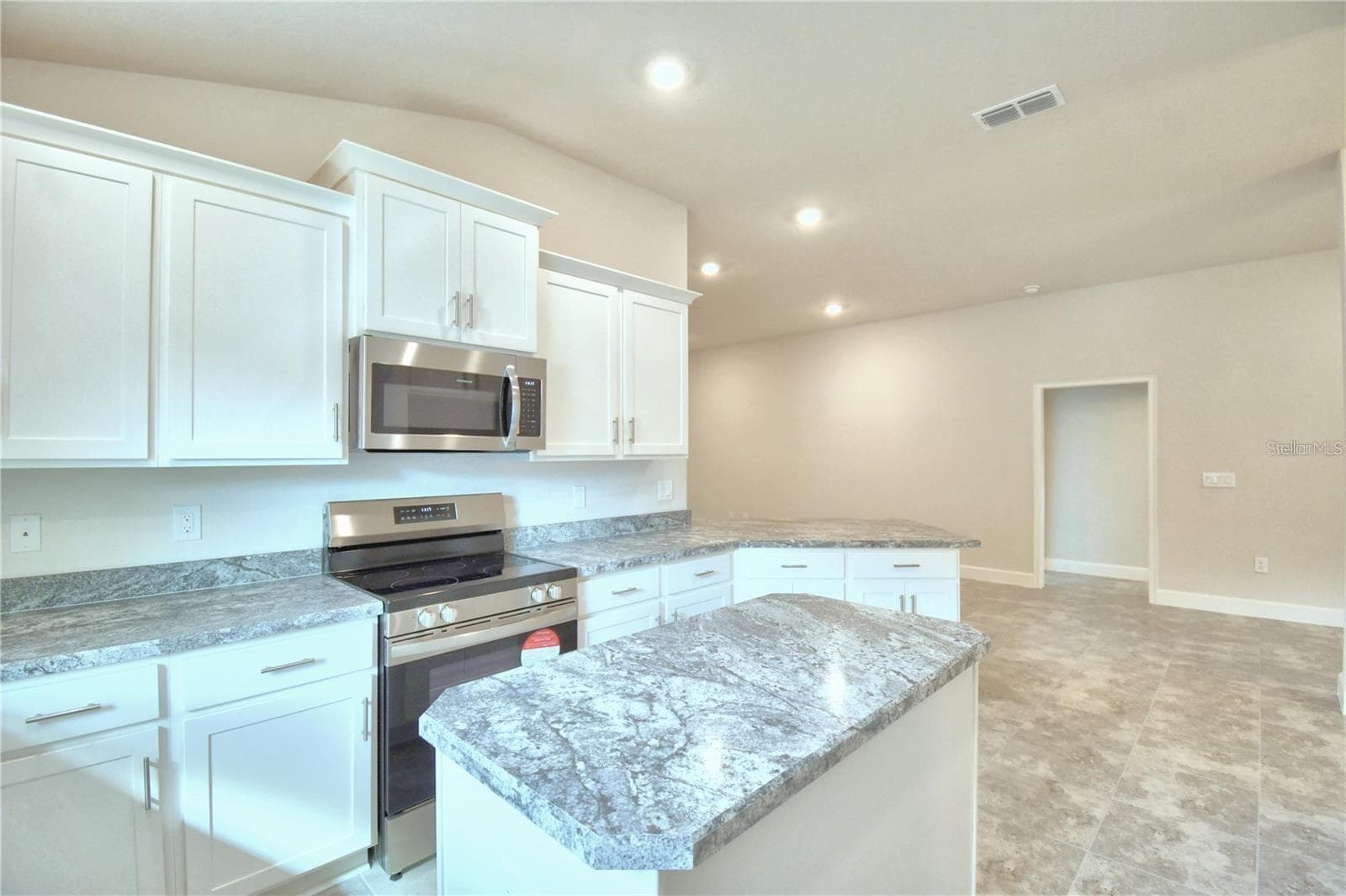 Photos are of a finished 2200 example. Colors and finishes may vary. Not actual home. - 3644 LINDBERGH ST, LAKELAND