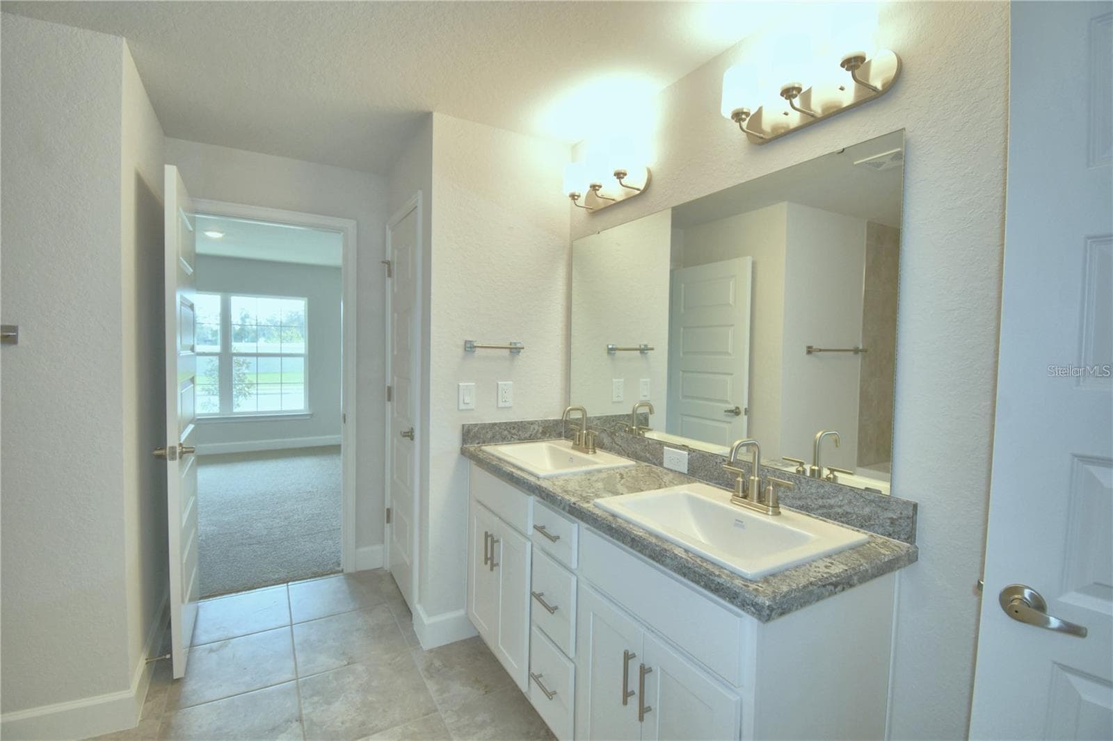 Photos are of a finished 2200 example. Colors and finishes may vary. Not actual home. - 3644 LINDBERGH ST, LAKELAND