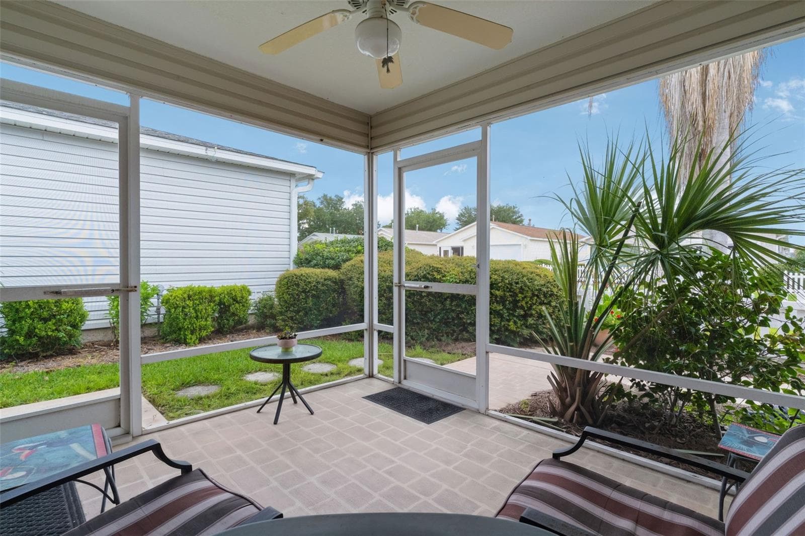 Villa at 17362 SE 78TH HARMONY CIR, THE VILLAGES, photo 6 of 36