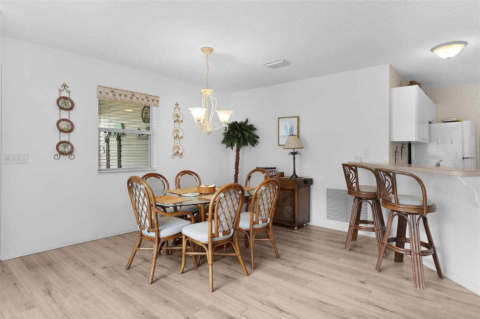 Villa at 17362 SE 78TH HARMONY CIR, THE VILLAGES, photo 13 of 36