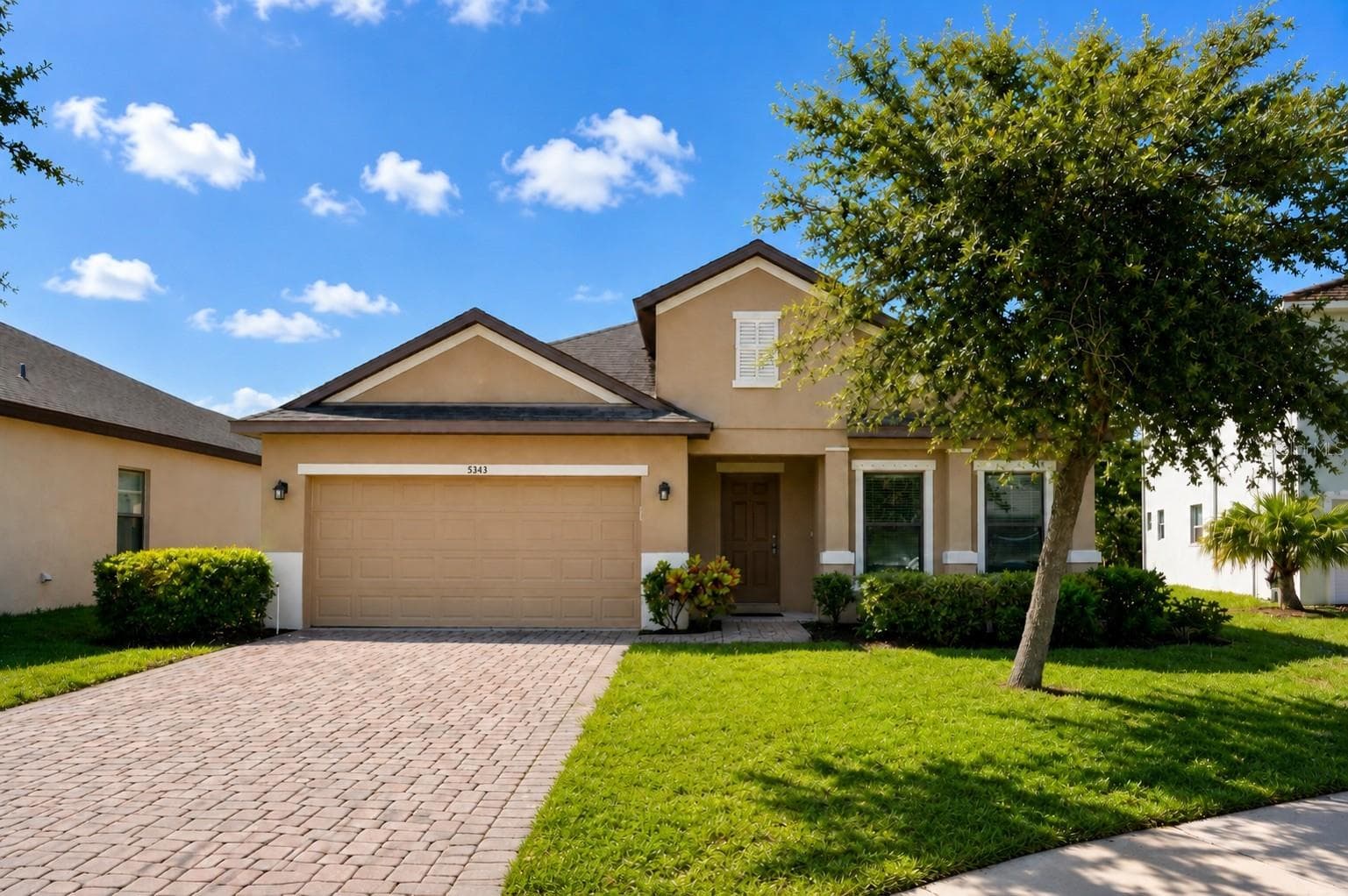 5343 RADIANCE CT