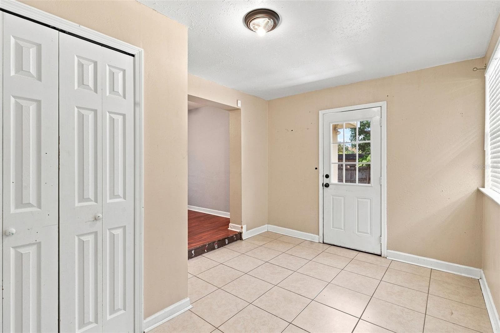Single Family Residence at 3519 CALUMET DR, ORLANDO, photo 7 of 32