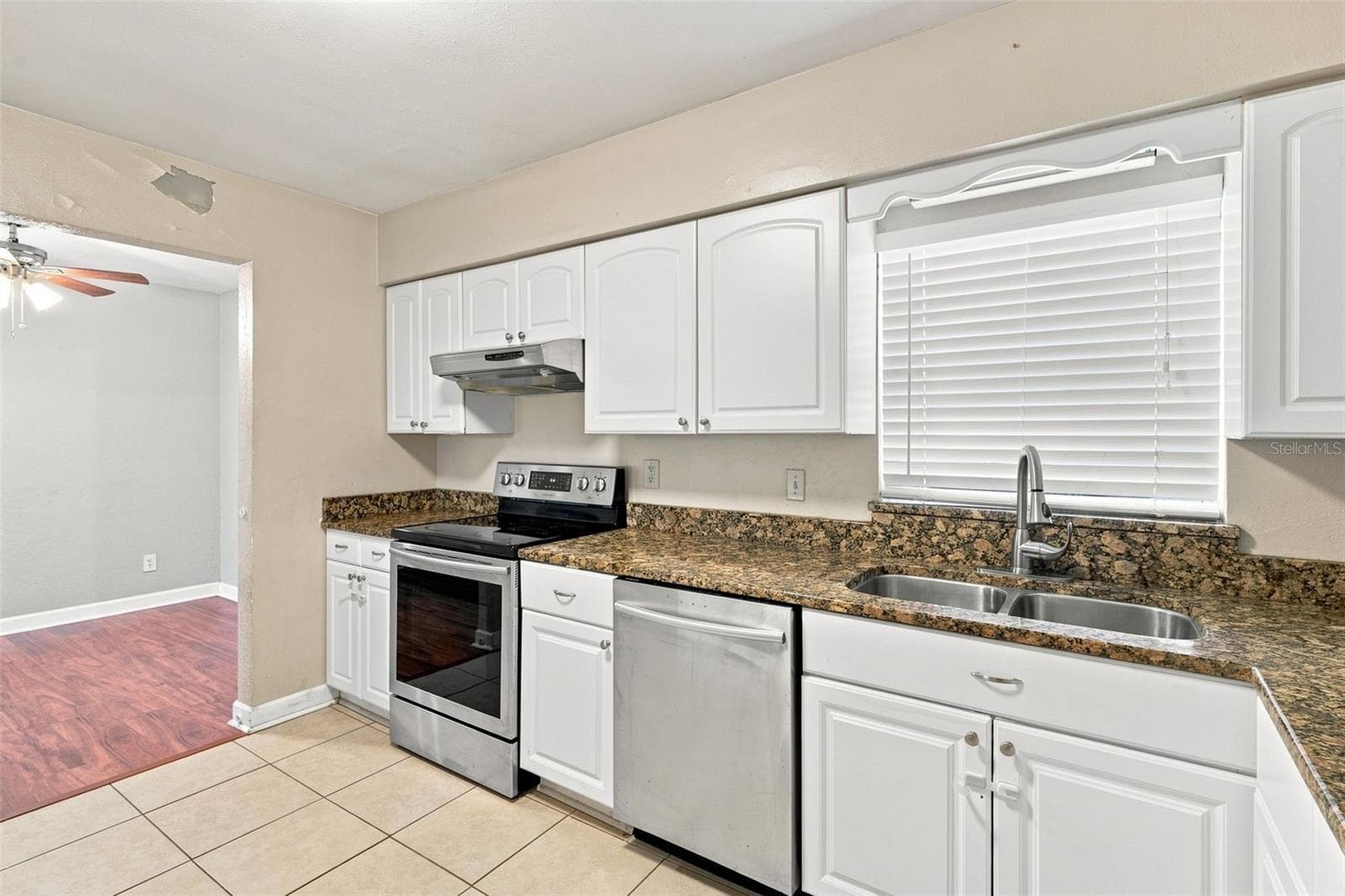 Single Family Residence at 3519 CALUMET DR, ORLANDO, photo 13 of 32