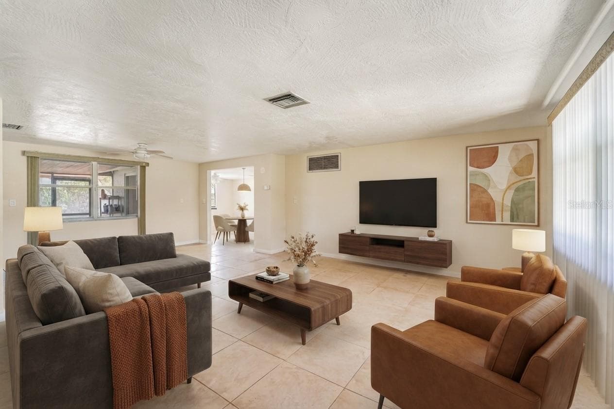 Single Family Residence at 8542 BETTY ST, PORT RICHEY, photo 11 of 33