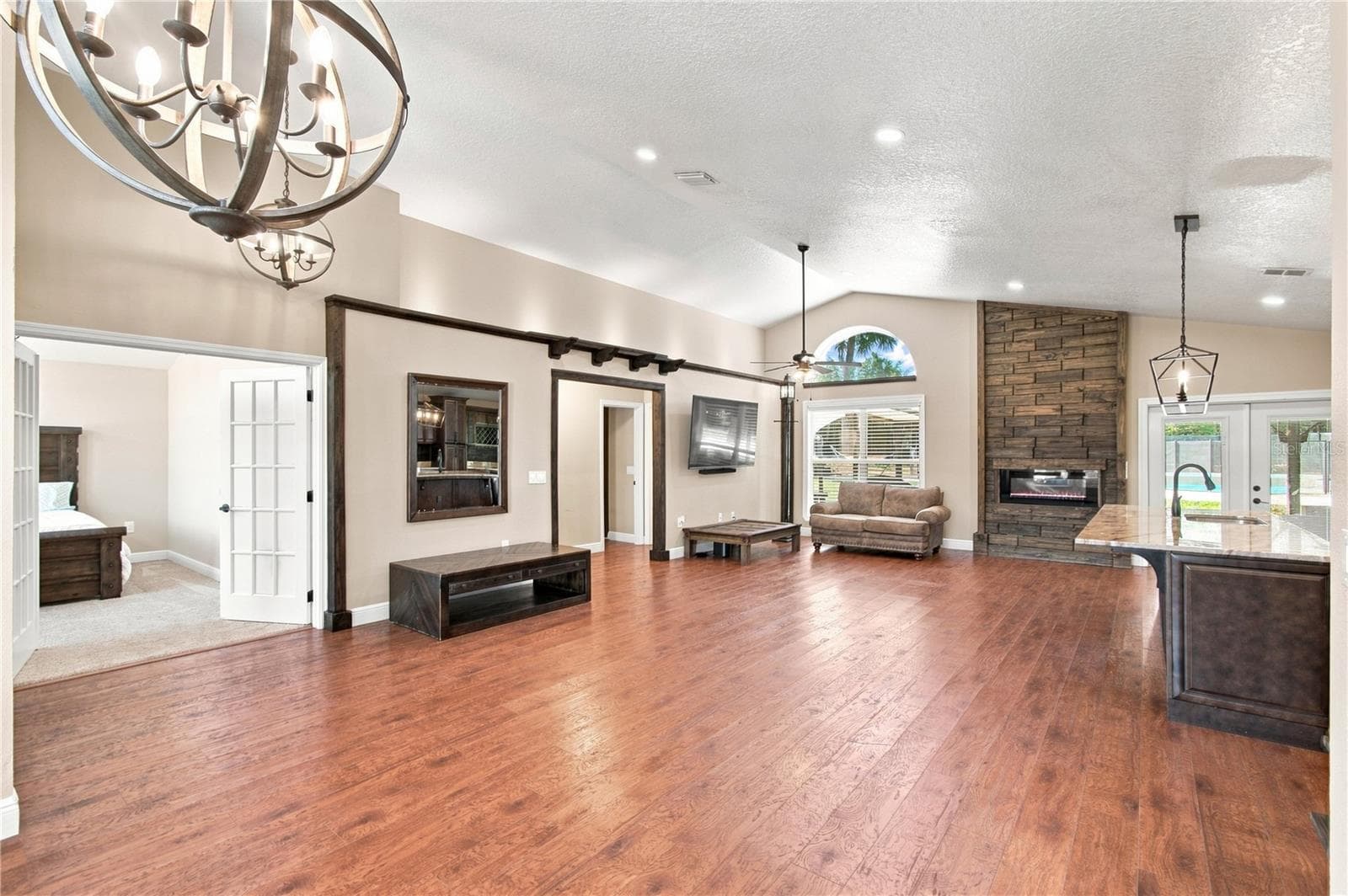 Single Family Residence at 16140 DENHAM CT, CLERMONT, photo 6 of 68