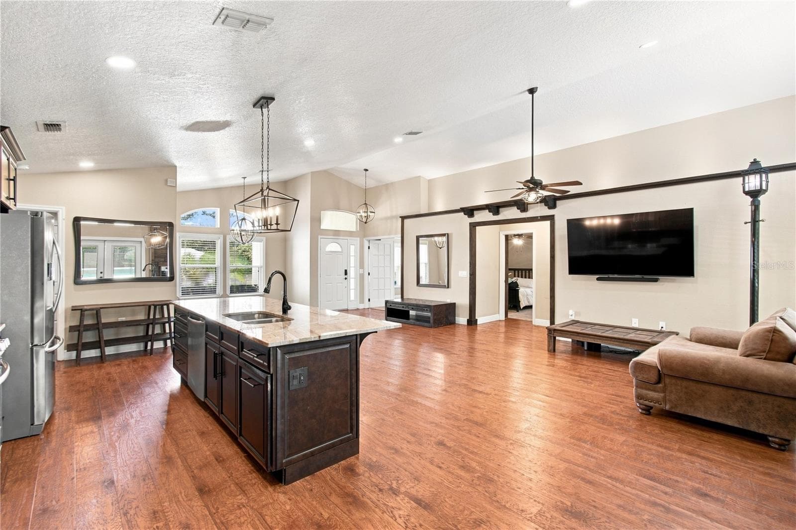 Single Family Residence at 16140 DENHAM CT, CLERMONT, photo 9 of 68