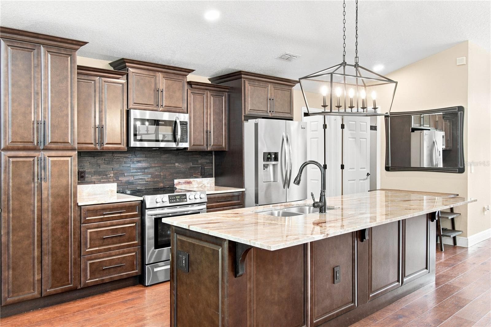 Single Family Residence at 16140 DENHAM CT, CLERMONT, photo 13 of 68