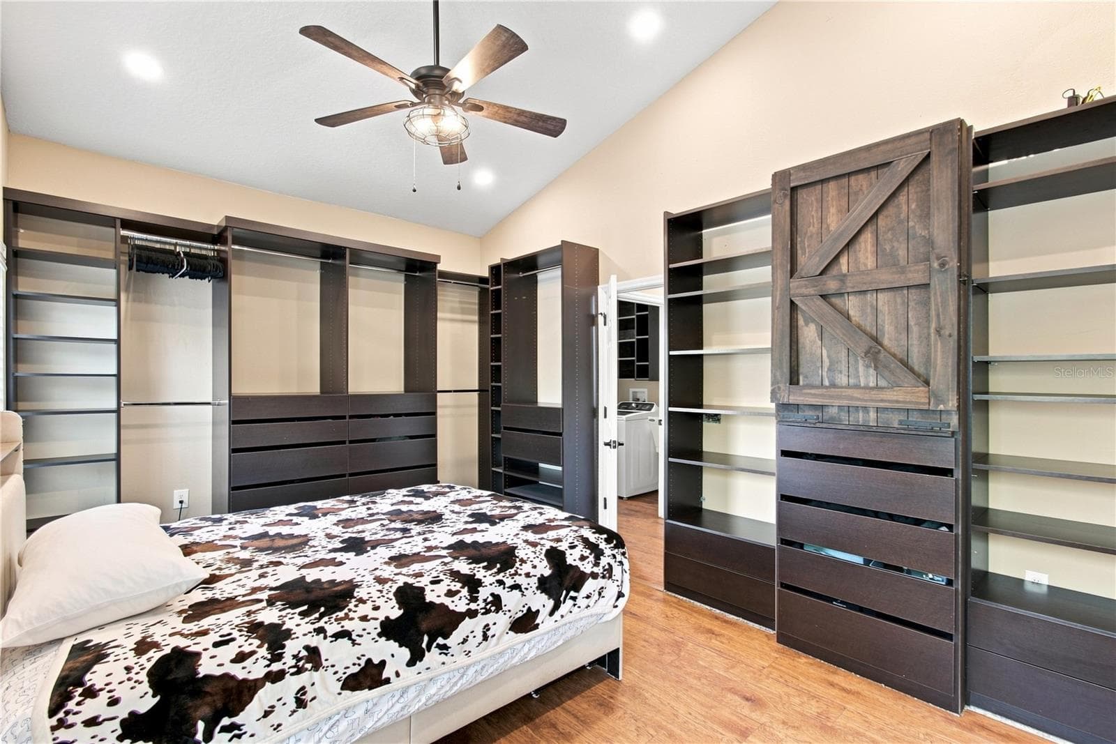 Single Family Residence at 16140 DENHAM CT, CLERMONT, photo 24 of 68
