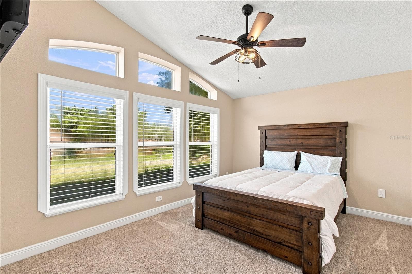 Single Family Residence at 16140 DENHAM CT, CLERMONT, photo 45 of 68