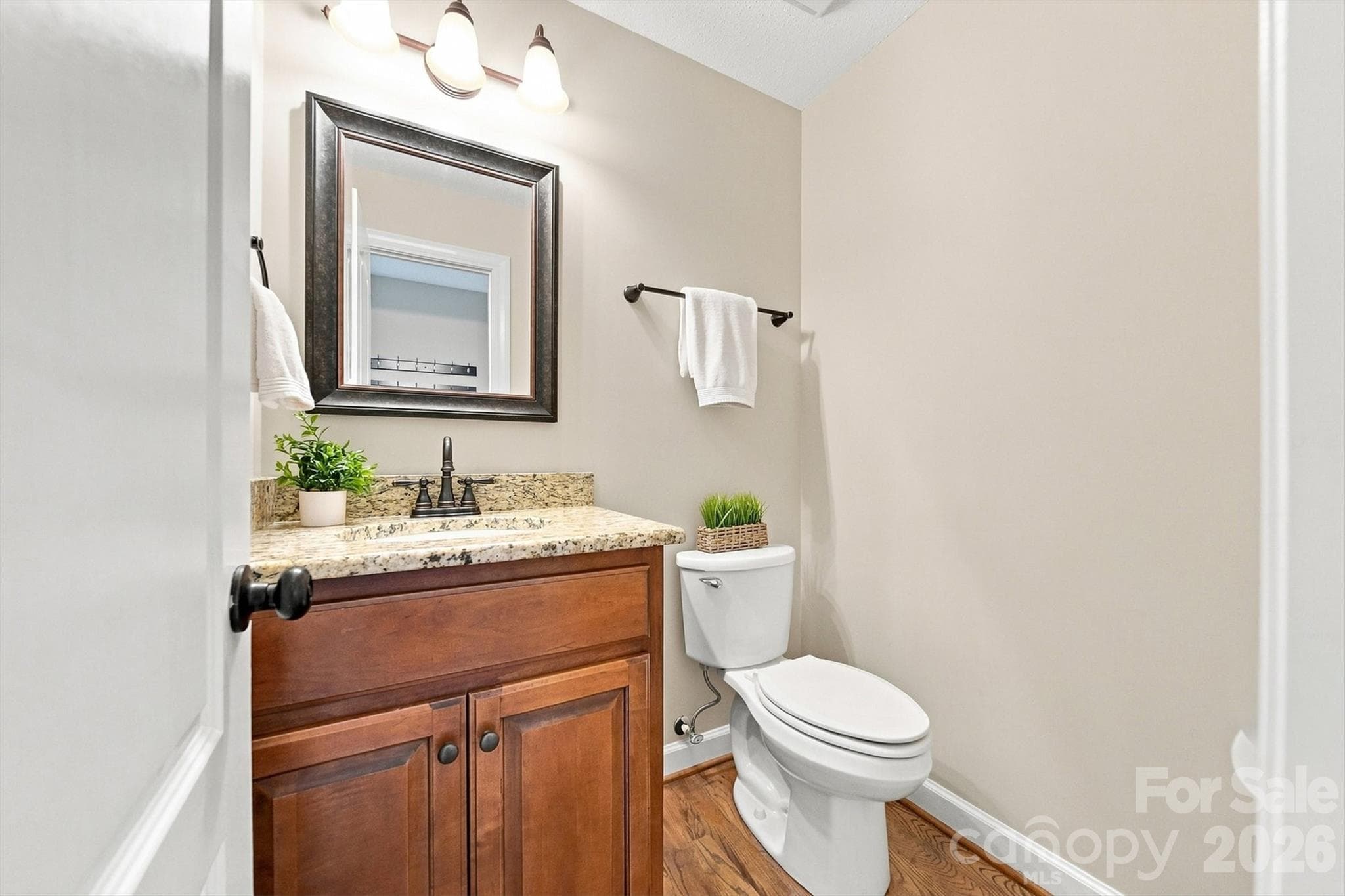 Single Family Residence at 6011 Dockside Drive, Hickory, photo 28 of 48