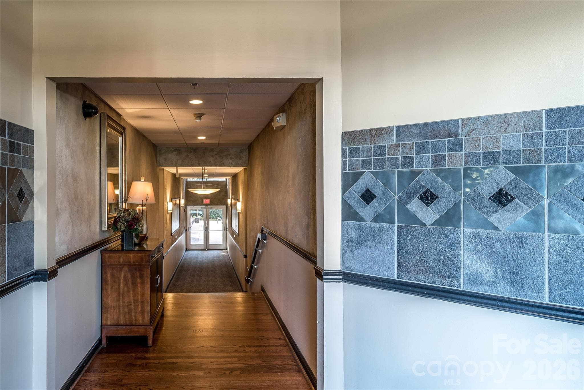 Condominium at 718 W Trade Street, Charlotte, photo 31 of 41