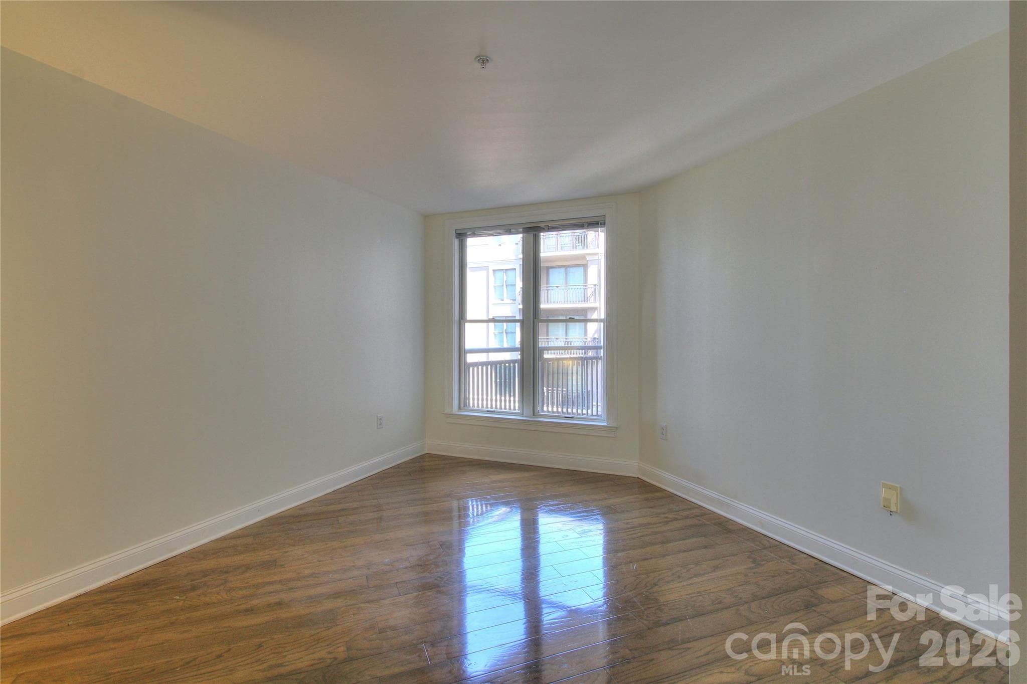 Condominium at 718 W Trade Street, Charlotte, photo 38 of 41